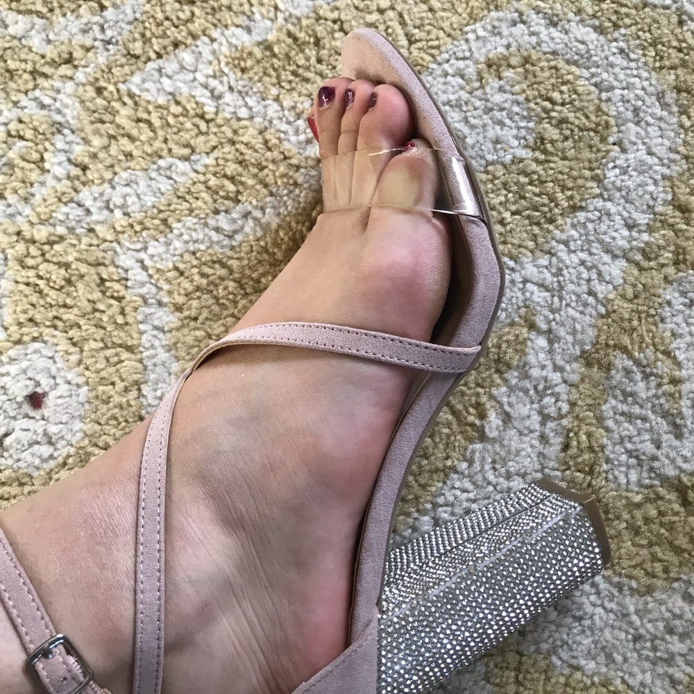 NeW Very beautiful heels - Picture 3 of 8